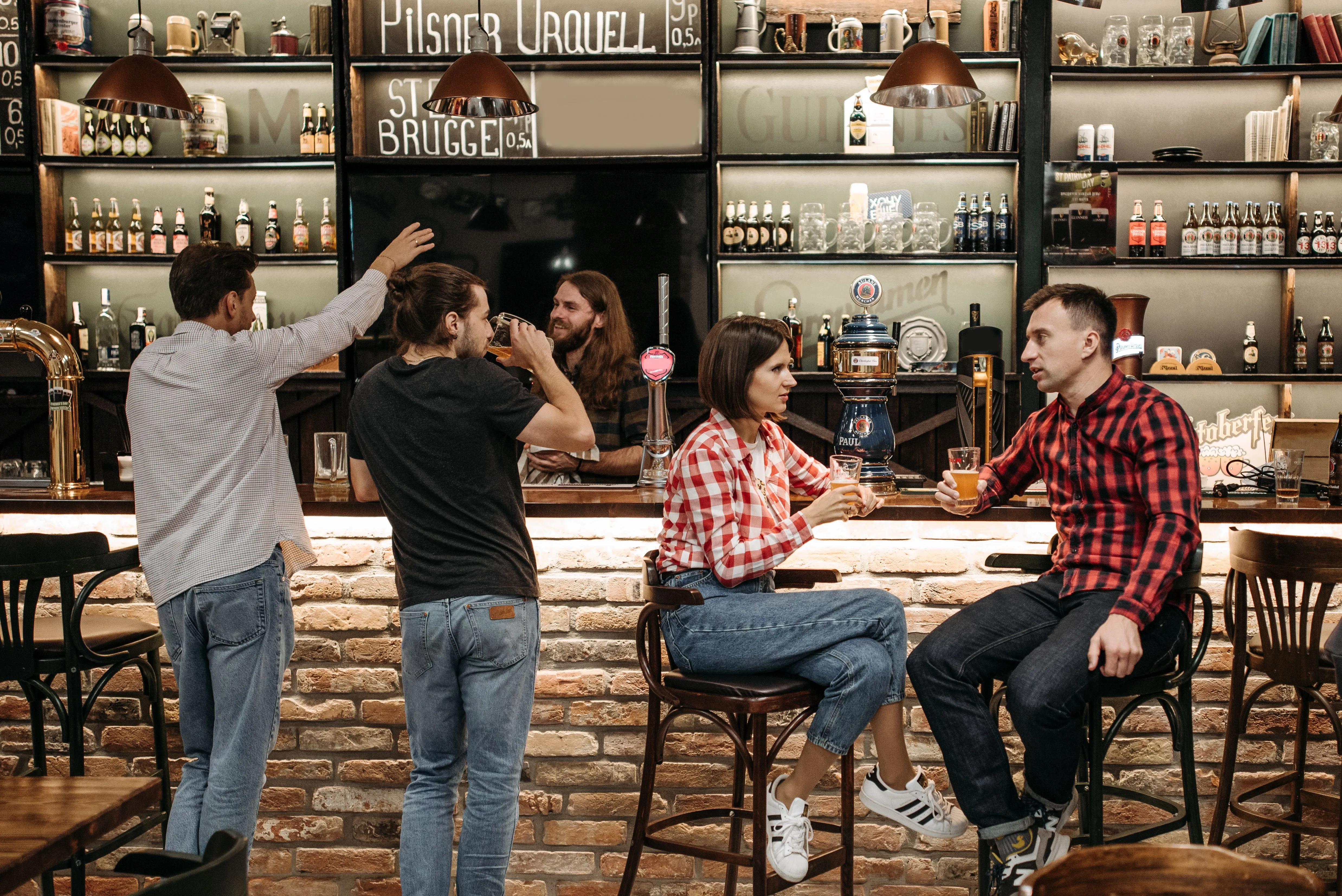 Bars & pubs